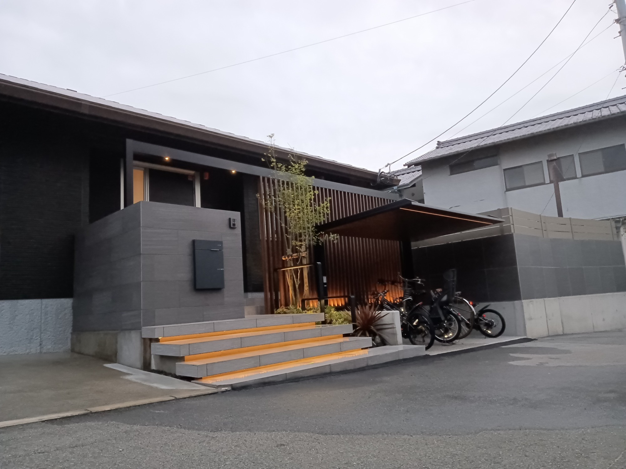 愛媛県　松山市　外構工事　エクステリア